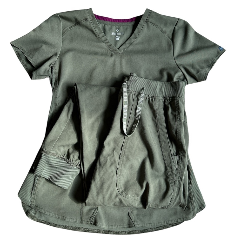 Med Couture Scrub Set